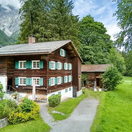 Benedikta Montafoner Haus *